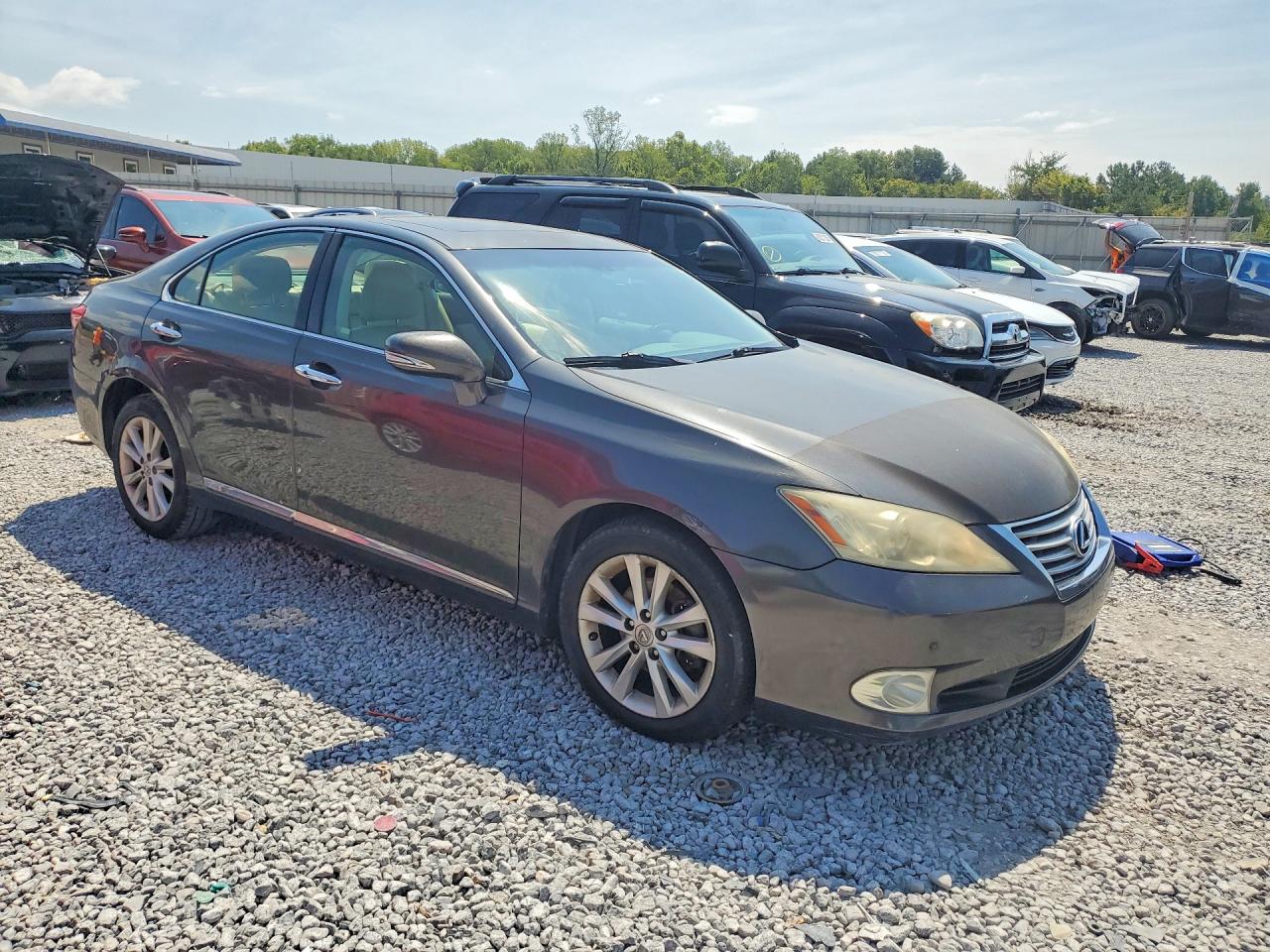 2011 Lexus Es 350 Charcoal vin: JTHBK1EG2B2416944