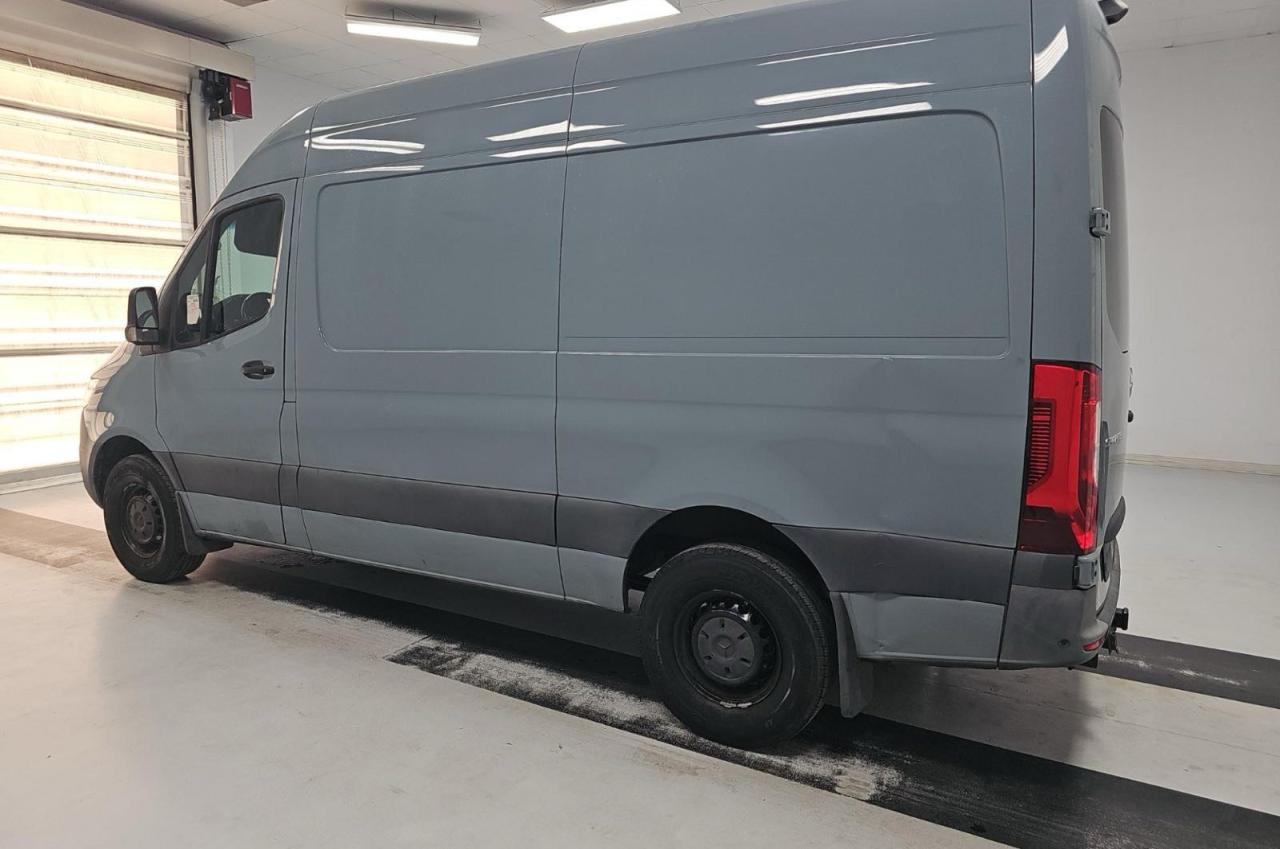 2022 Mercedes-benz Sprinter 2500 Gray vin: W1W40BHY6NT093799