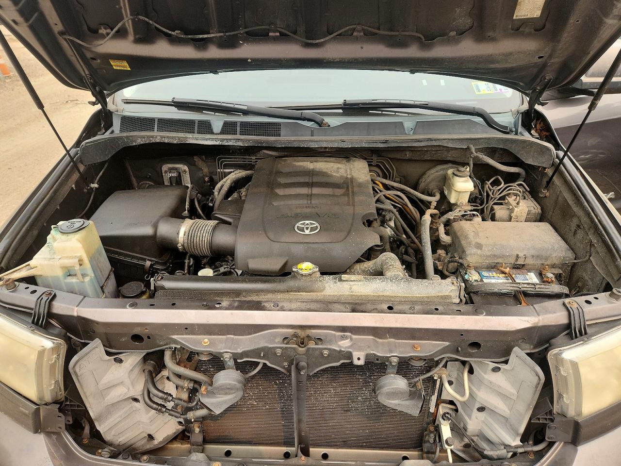 2013 Toyota Tundra Double Cab Sr5 Gray vin: 5TFUM5F1XDX042224