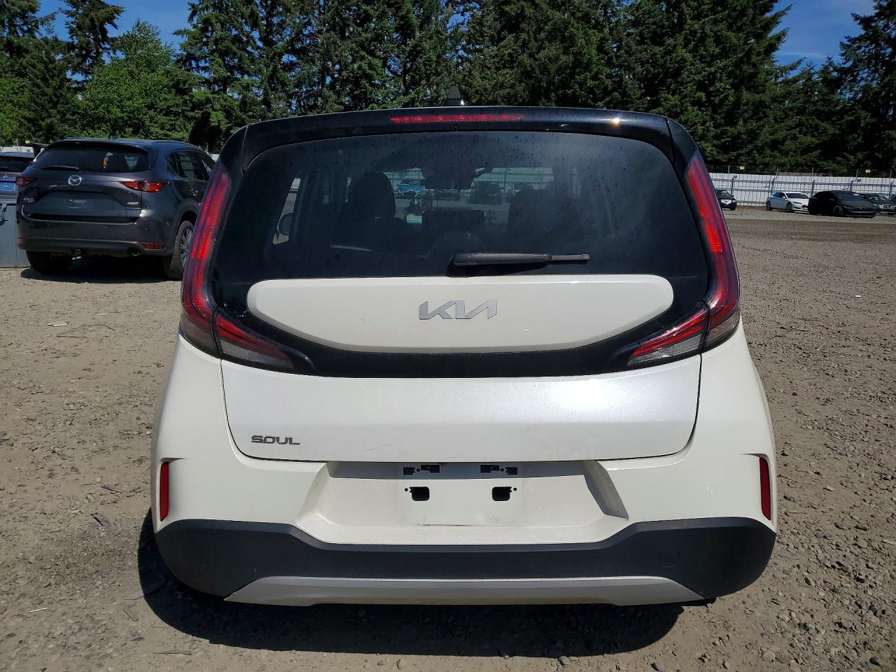 2024 Kia Soul Lx Белый vin: KNDJ23AU4R7229514
