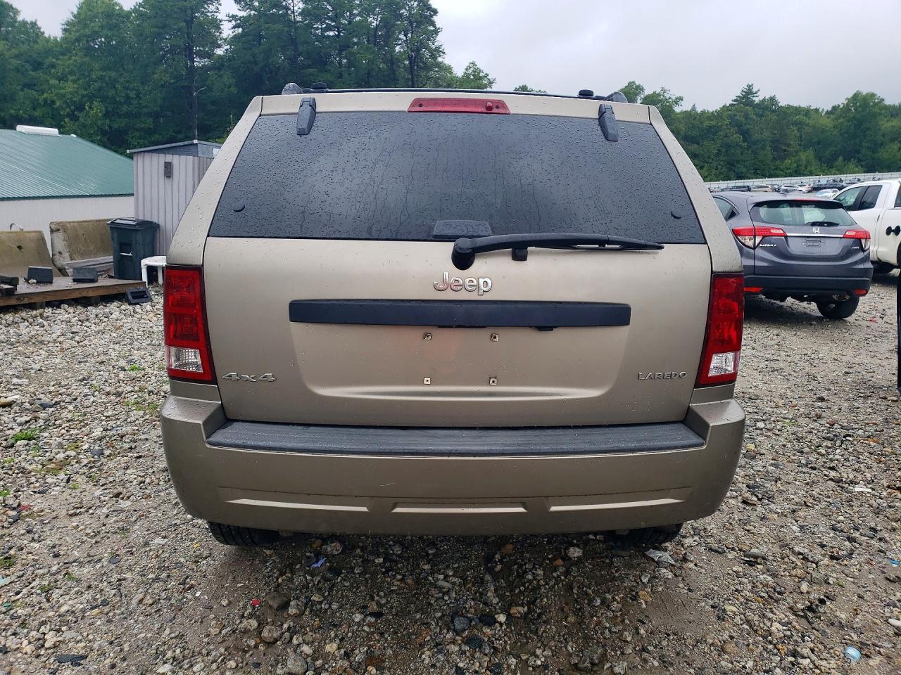 2005 Jeep Grand Cherokee Laredo Желто-коричневый vin: 1J4GR48K55C674937