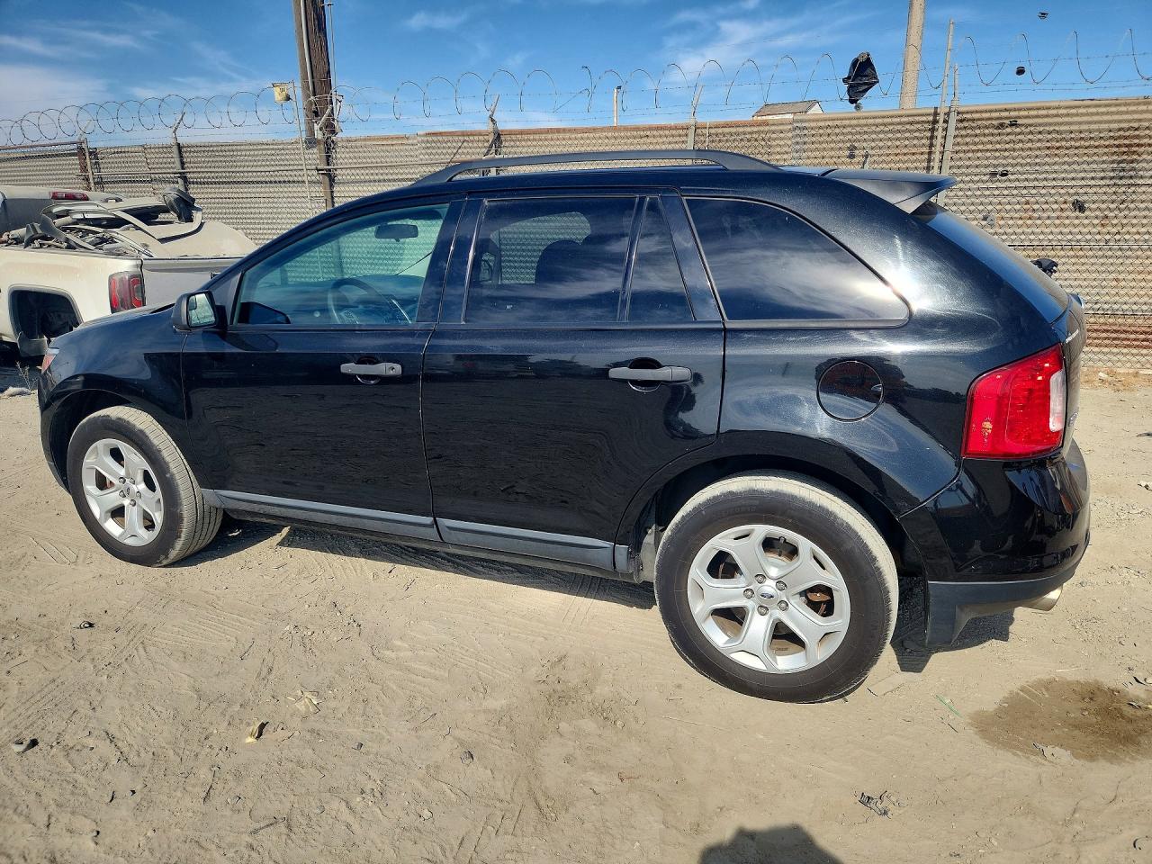2013 Ford Edge Se Черный vin: 2FMDK4GC3DBC30912