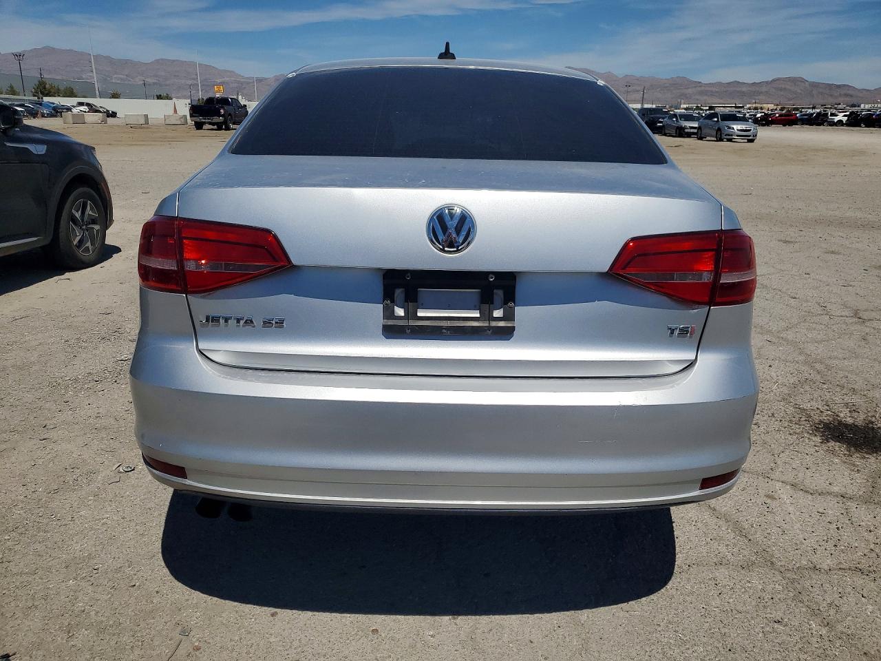 2015 Volkswagen Jetta Se Silver vin: 3VWD17AJ1FM296227
