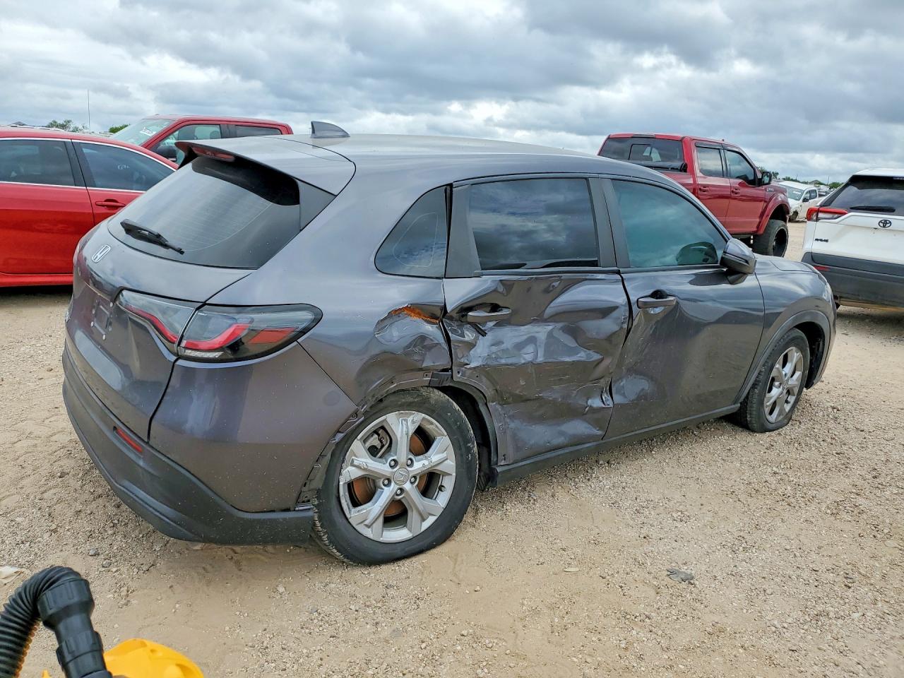 2023 Honda Hr-v Lx Gray vin: 3CZRZ1H35PM740713