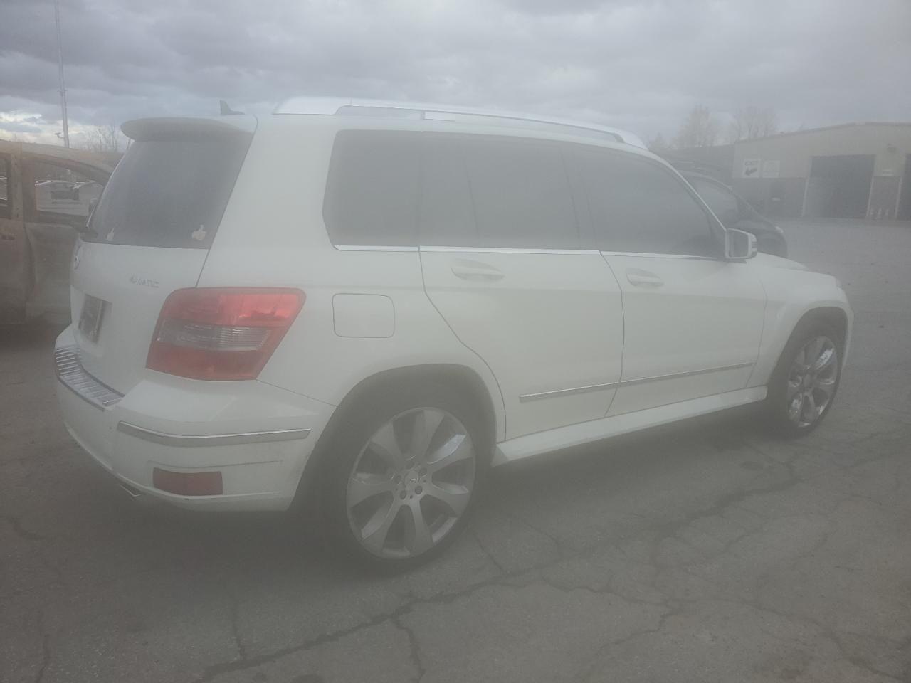 2010 Mercedes-benz Glk 350 4matic White vin: WDCGG8HB7AF311609