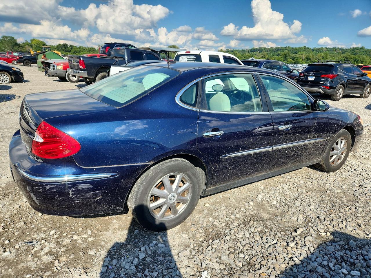 2009 Buick Lacrosse Cx Blue vin: 2G4WC582291117340