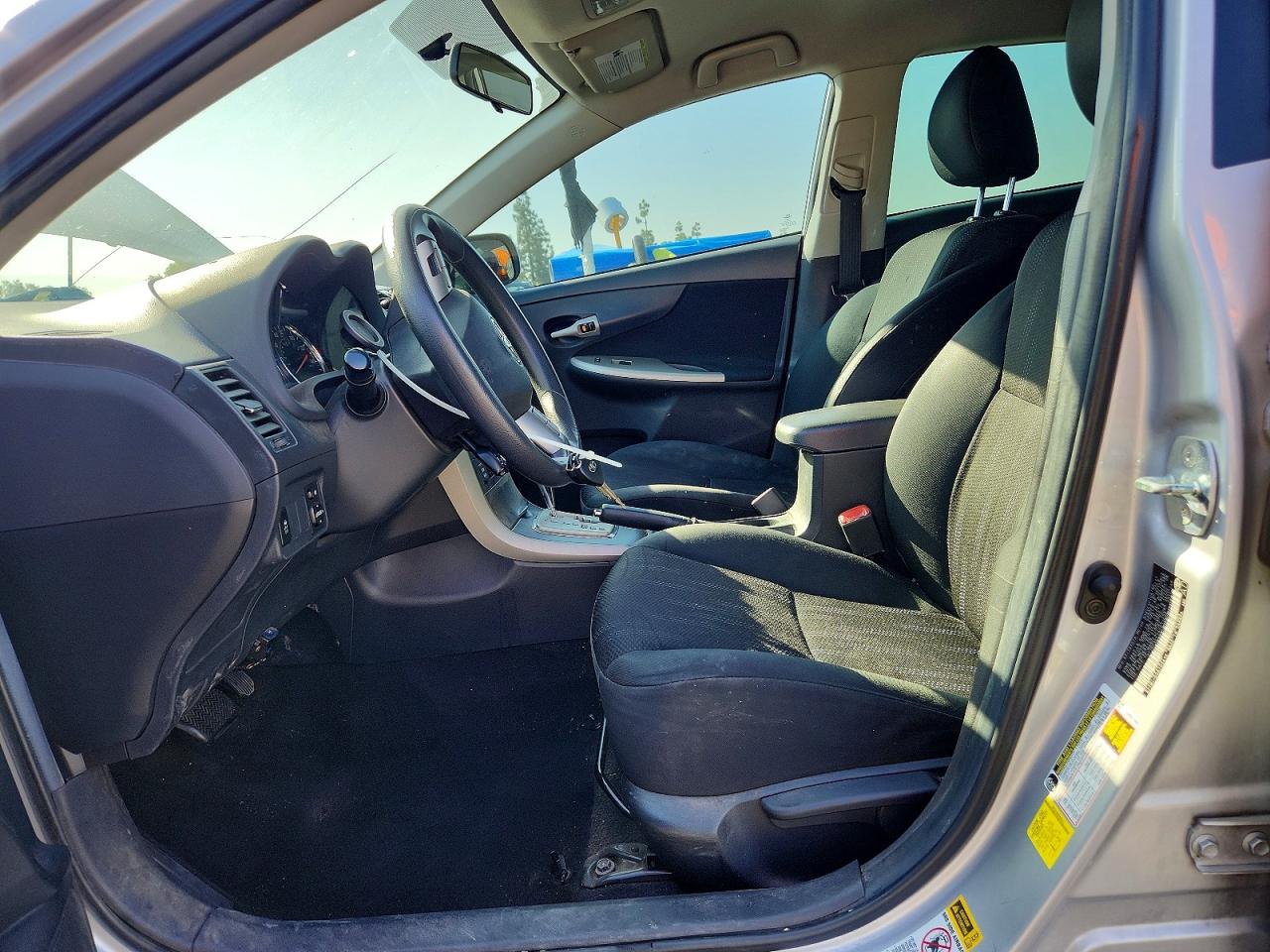 2011 Toyota Corolla S Silver vin: 2T1BU4EE5BC613698
