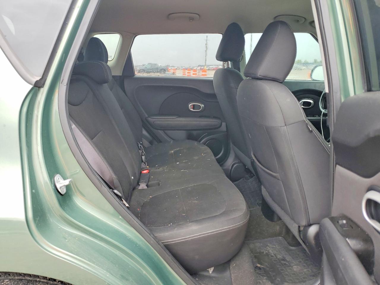 2014 Kia Soul Base Green vin: KNDJN2A20E7008227