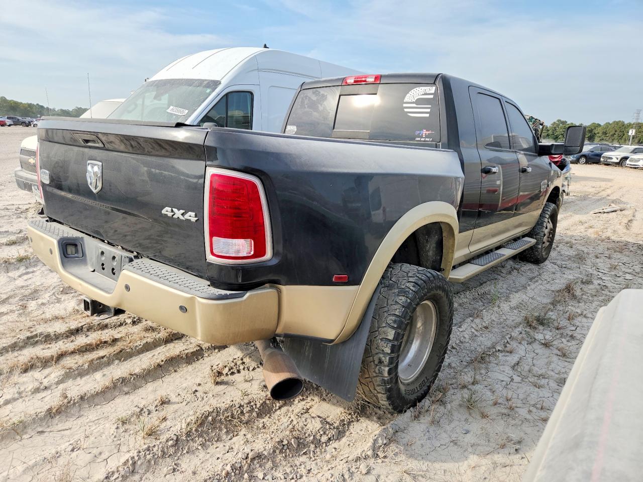 2015 Ram 3500 Longhorn Black vin: 3C63RRNL7FG565237