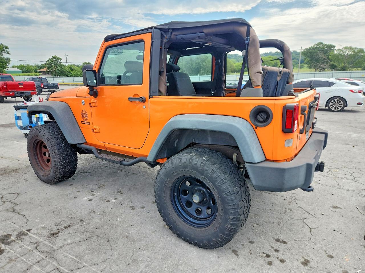 2012 Jeep Wrangler Sport Orange vin: 1C4AJWAG8CL181545