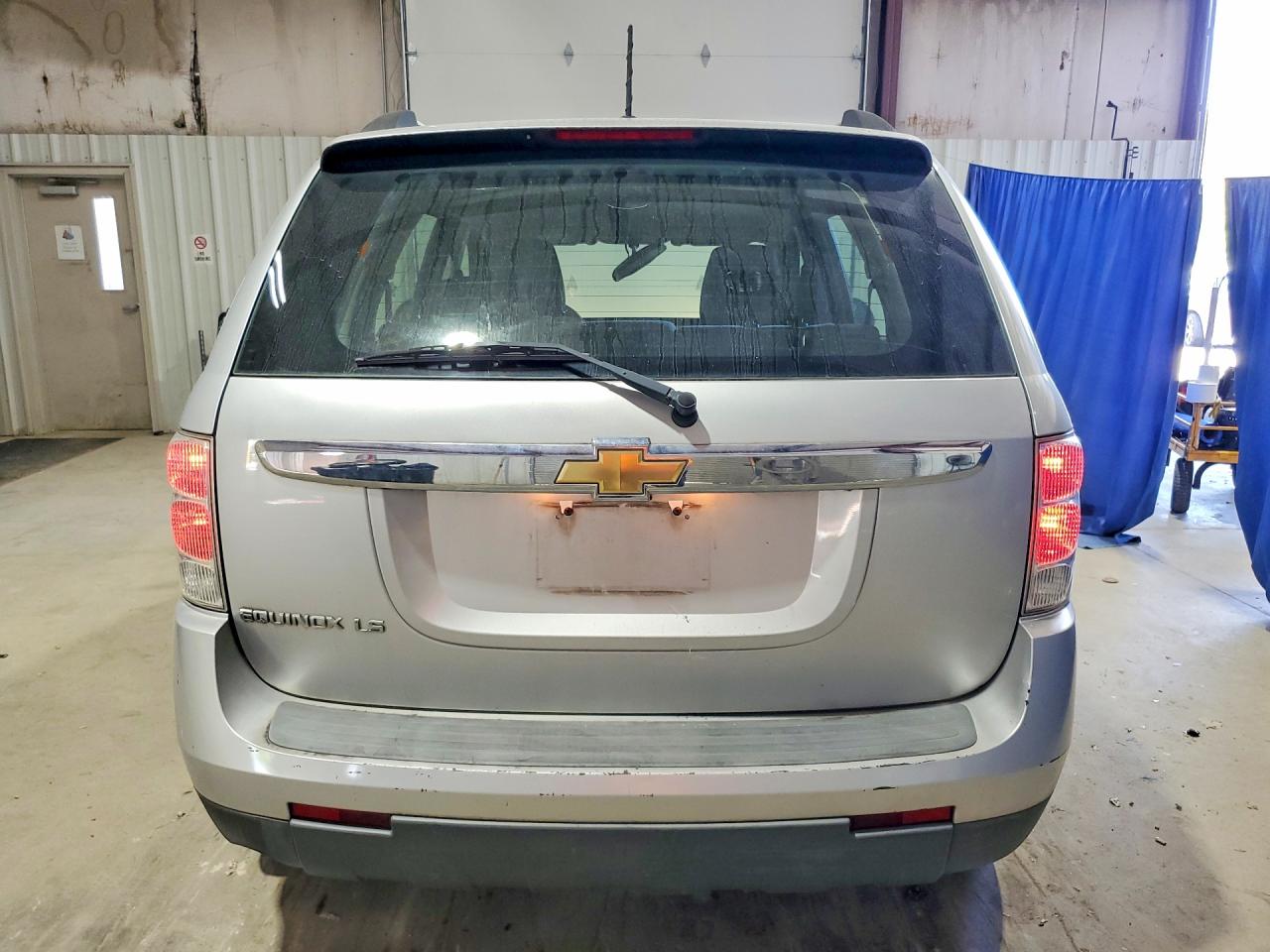 2009 Chevrolet Equinox Ls Silver vin: 2CNDL13F996242316