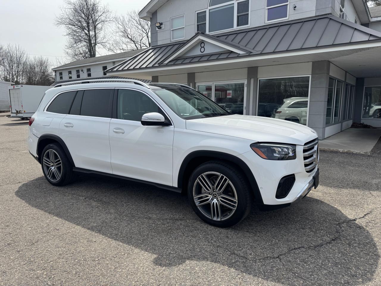 2024 Mercedes-benz Gls 450 4matic White vin: 4JGFF5KE4RB041758