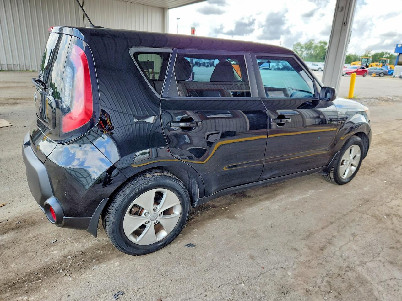 2015 Kia Soul Base Black vin: KNDJN2A25F7203693