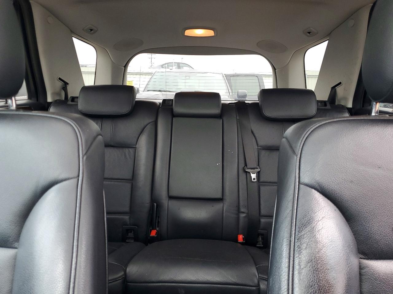 2011 Mercedes-benz Ml 350 4matic Белый vin: 4JGBB8GB7BA714855