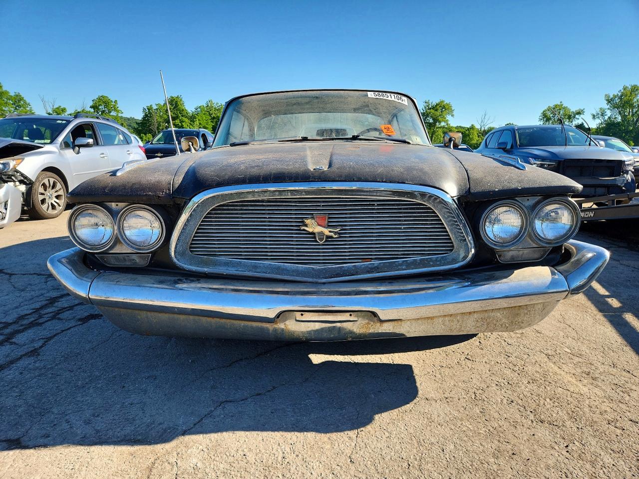 1960 Chrysler New Yorker Black vin: 8103115967