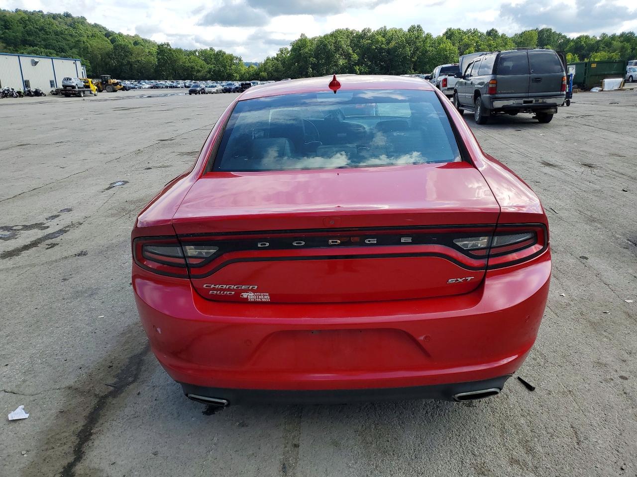 2015 Dodge Charger Sxt Red vin: 2C3CDXJG1FH801700