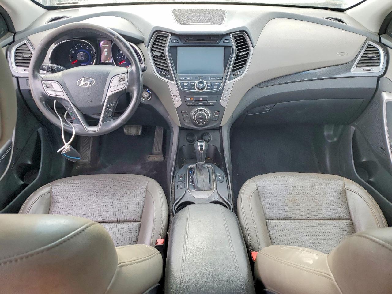 2015 Hyundai Santa Fe Sport 2.0t Silver vin: 5XYZWDLA0FG289742