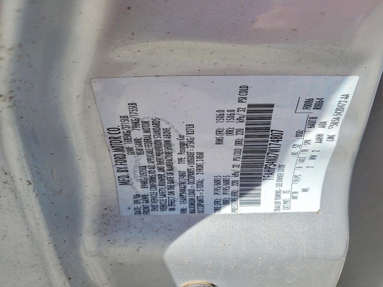 2007 Ford Focus Zx4 Серебряный vin: 1FAHP34NX7W174807