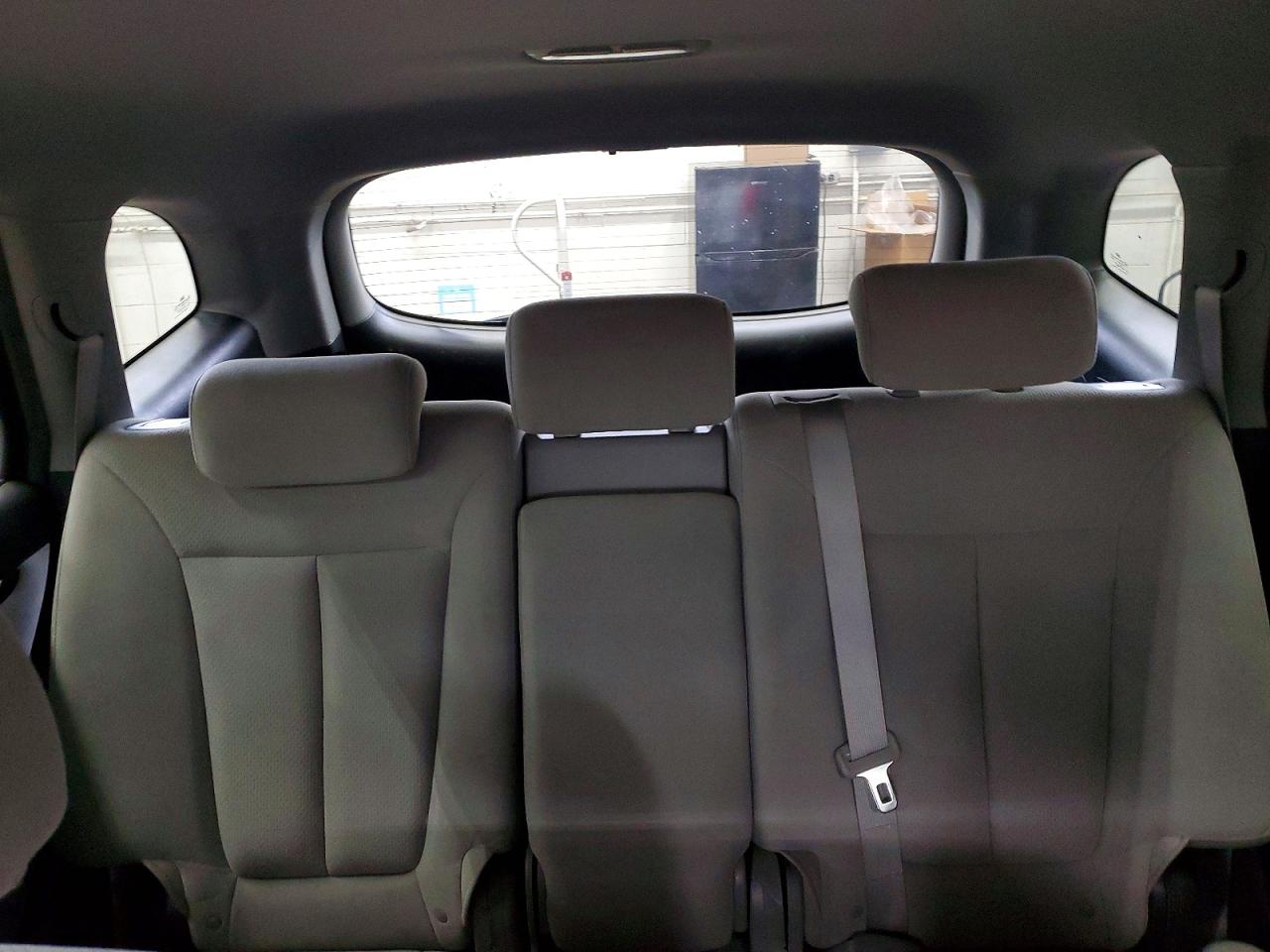 2009 Hyundai Santa Fe Gls Silver vin: 5NMSG13D19H291081