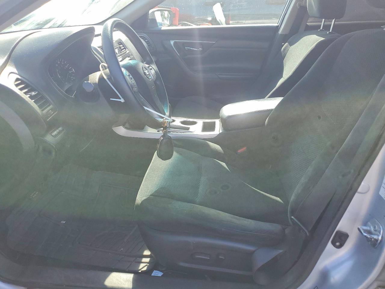 2015 Nissan Altima 2.5 S Silver vin: 1N4AL3AP1FC444493