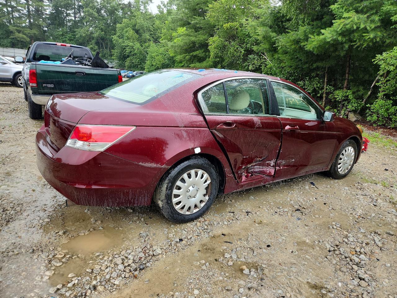 2010 Honda Accord Lx Красный vin: 1HGCP2F32AA042589