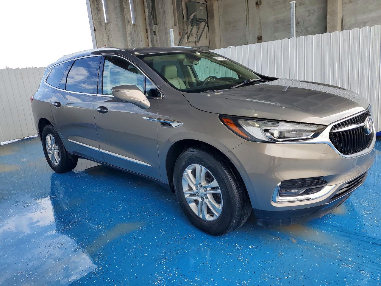 2018 Buick Enclave Essence Серый vin: 5GAERBKWXJJ202155