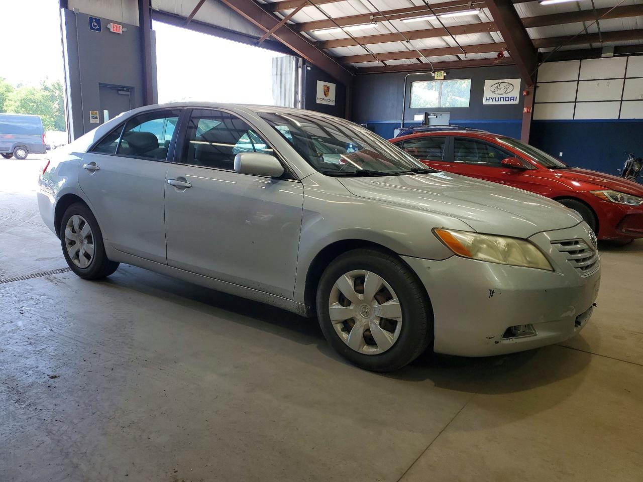 2007 Toyota Camry Le Silver vin: 4T1BE46KX7U089116