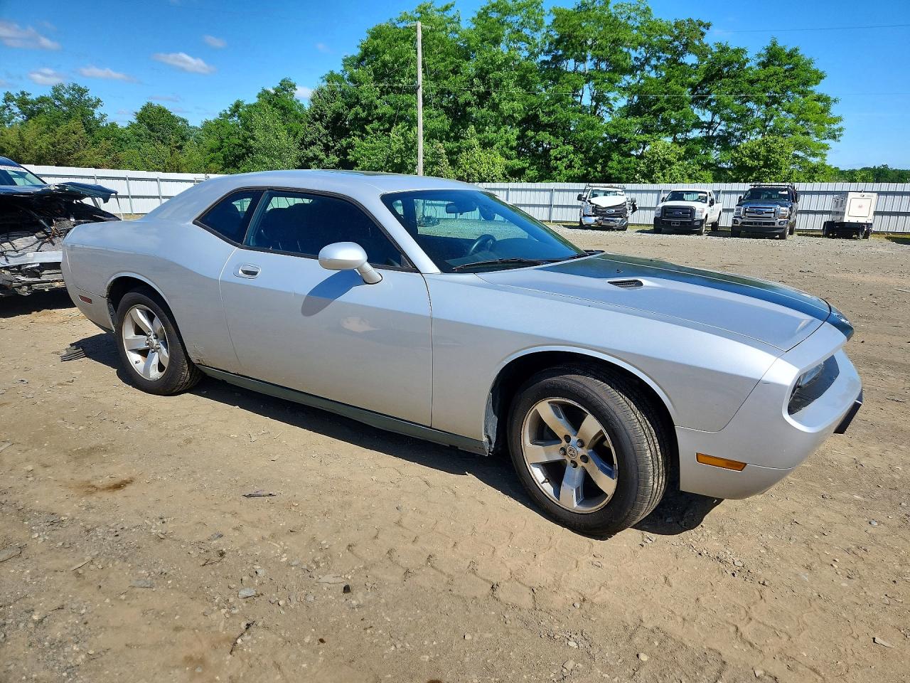 2009 Dodge Challenger Se Серебряный vin: 2B3LJ44VX9H589561