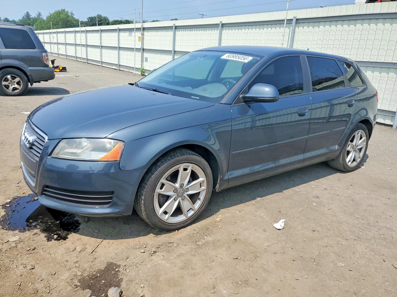 2009 Audi A3 2.0t Quattro Gray vin: WAUKF78P59A113402