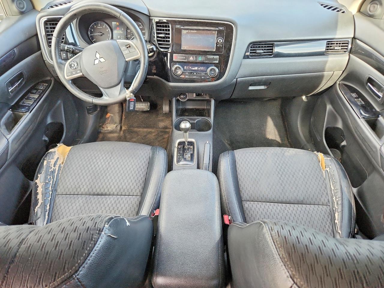 2015 Mitsubishi Outlander Se Black vin: JA4AZ3A33FZ012548