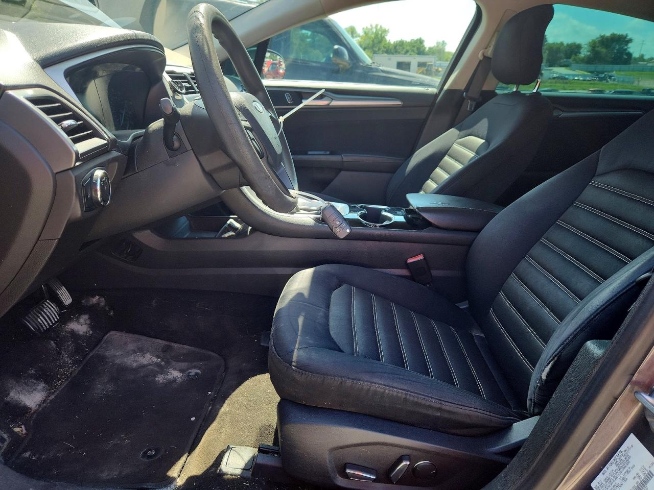 2014 Ford Fusion Se Gray vin: 1FA6P0H79E5388627