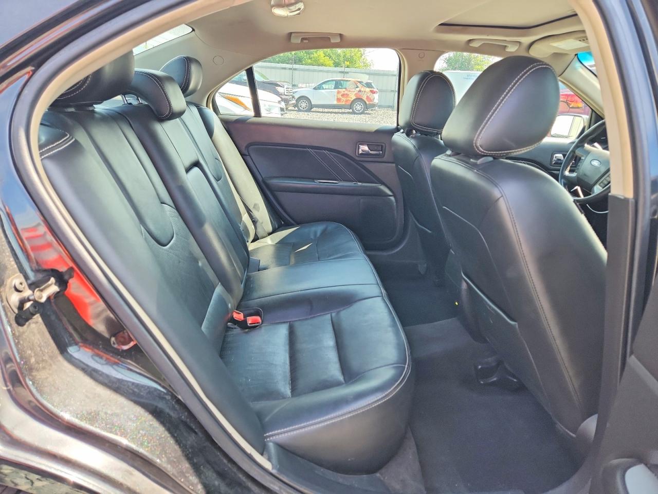 2011 Ford Fusion Sport Black vin: 3FAHP0KCXBR104980