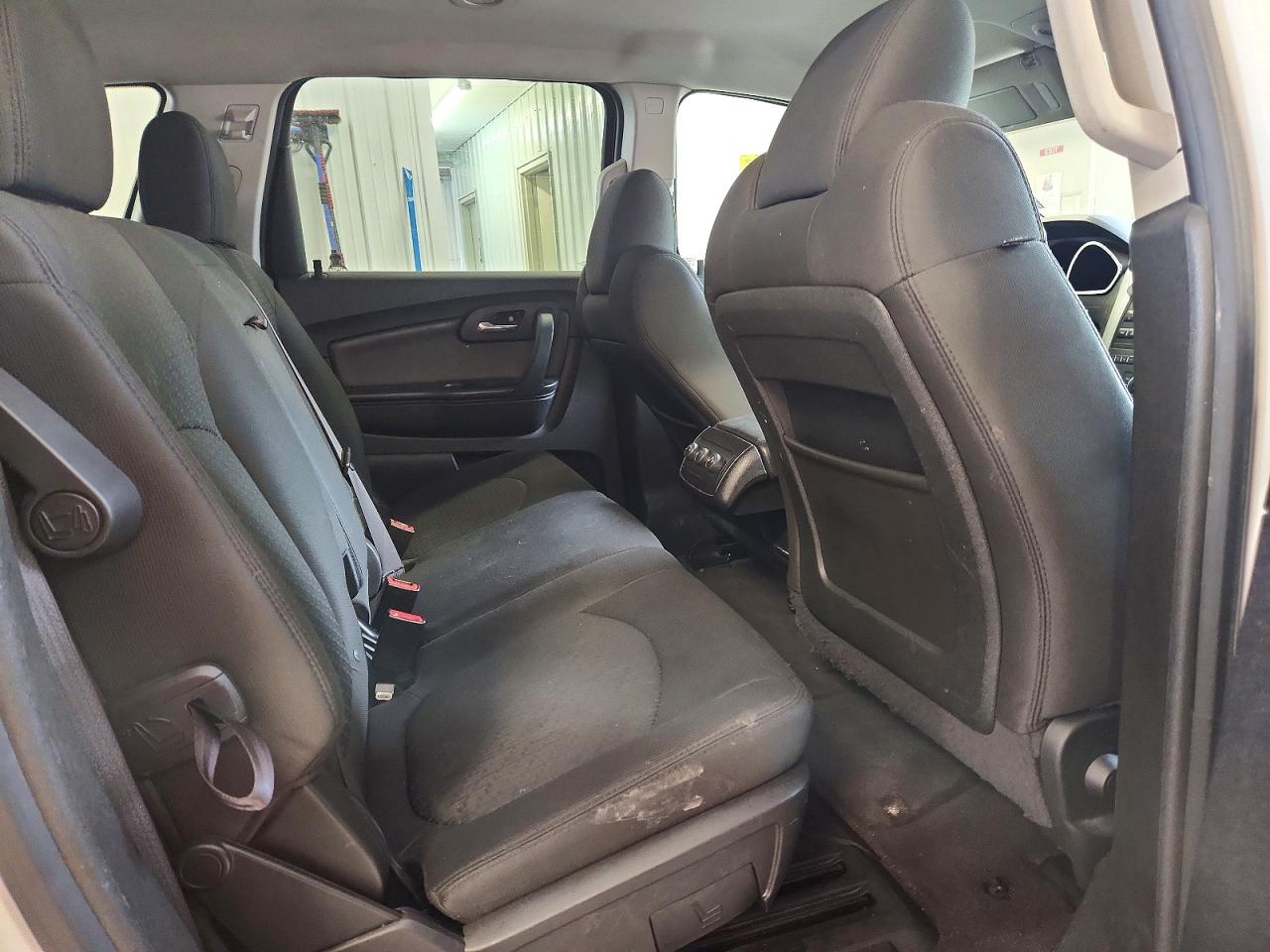 2012 Chevrolet Traverse Lt White vin: 1GNKVGEDXCJ191219