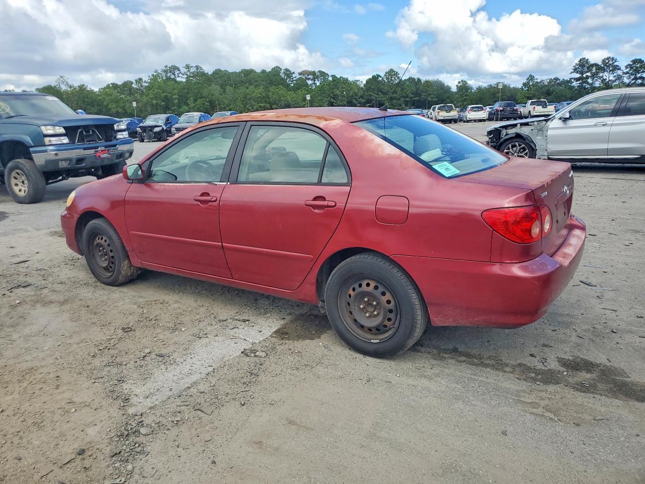 2007 Toyota Corolla Le Red vin: 1NXBR32E47Z772640