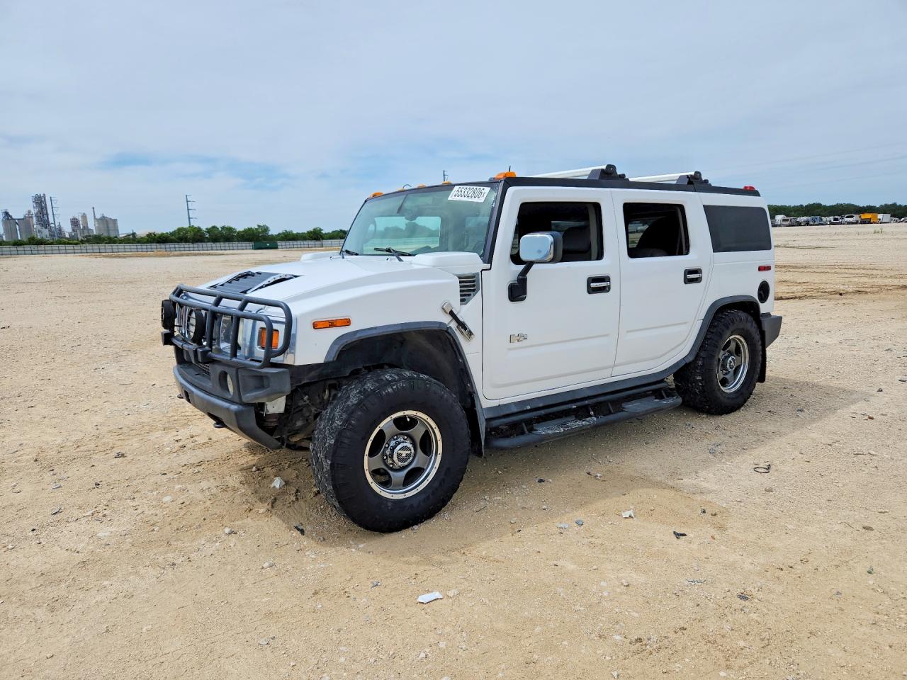 2003 Hummer H2 White vin: 5GRGN23U53H122951