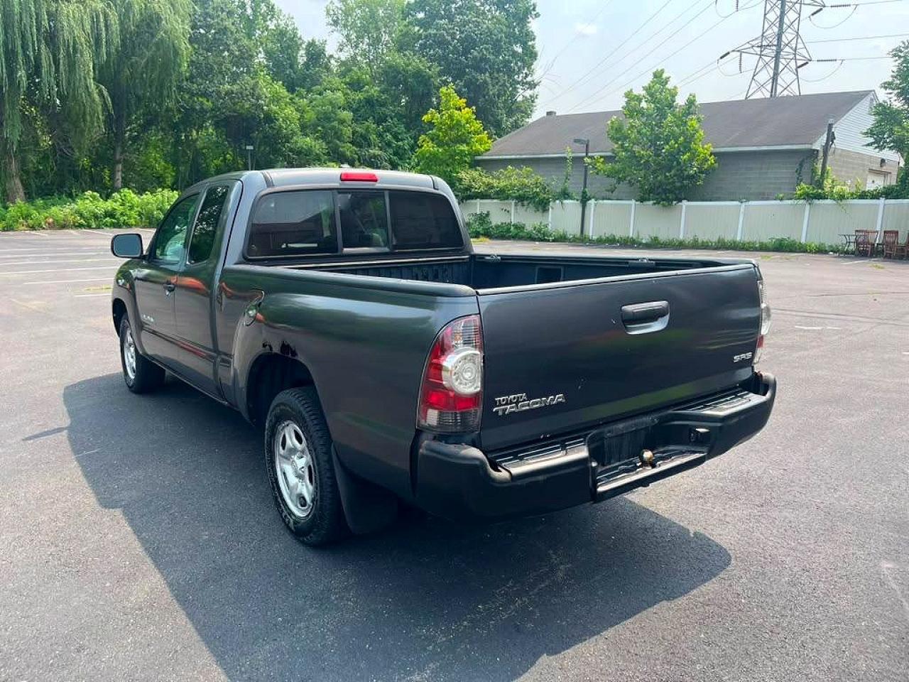 2010 Toyota Tacoma Base Black vin: 5TETX4CNXAZ702769