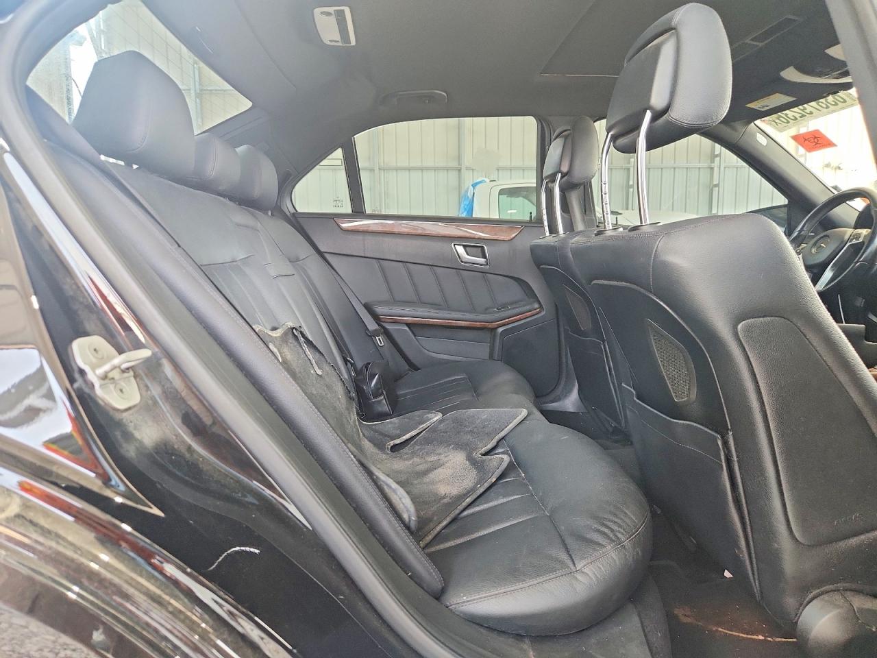 2013 Mercedes-benz E 550 4matic Black vin: WDDHF9BB6DA662191
