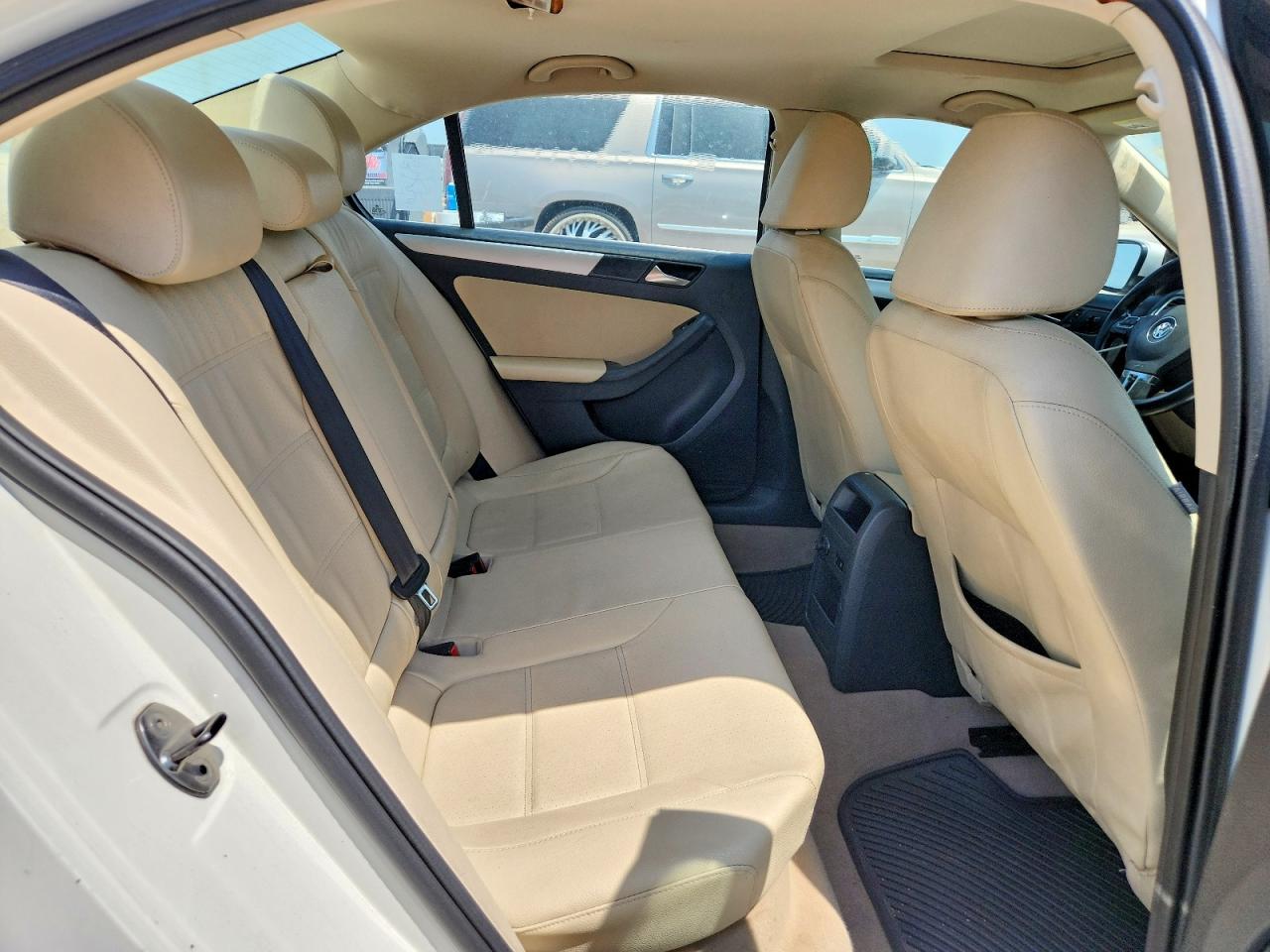 2011 Volkswagen Jetta Sel White vin: 3VWLX7AJ6BM374408