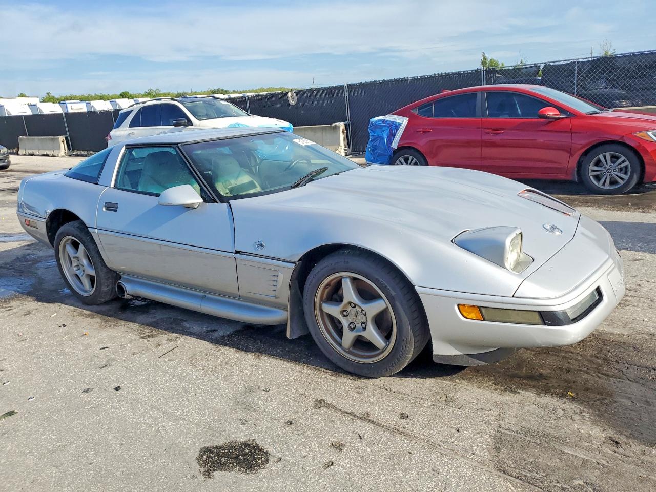 1996 Chevrolet Corvette Silver vin: 1G1YY22P5T5106770