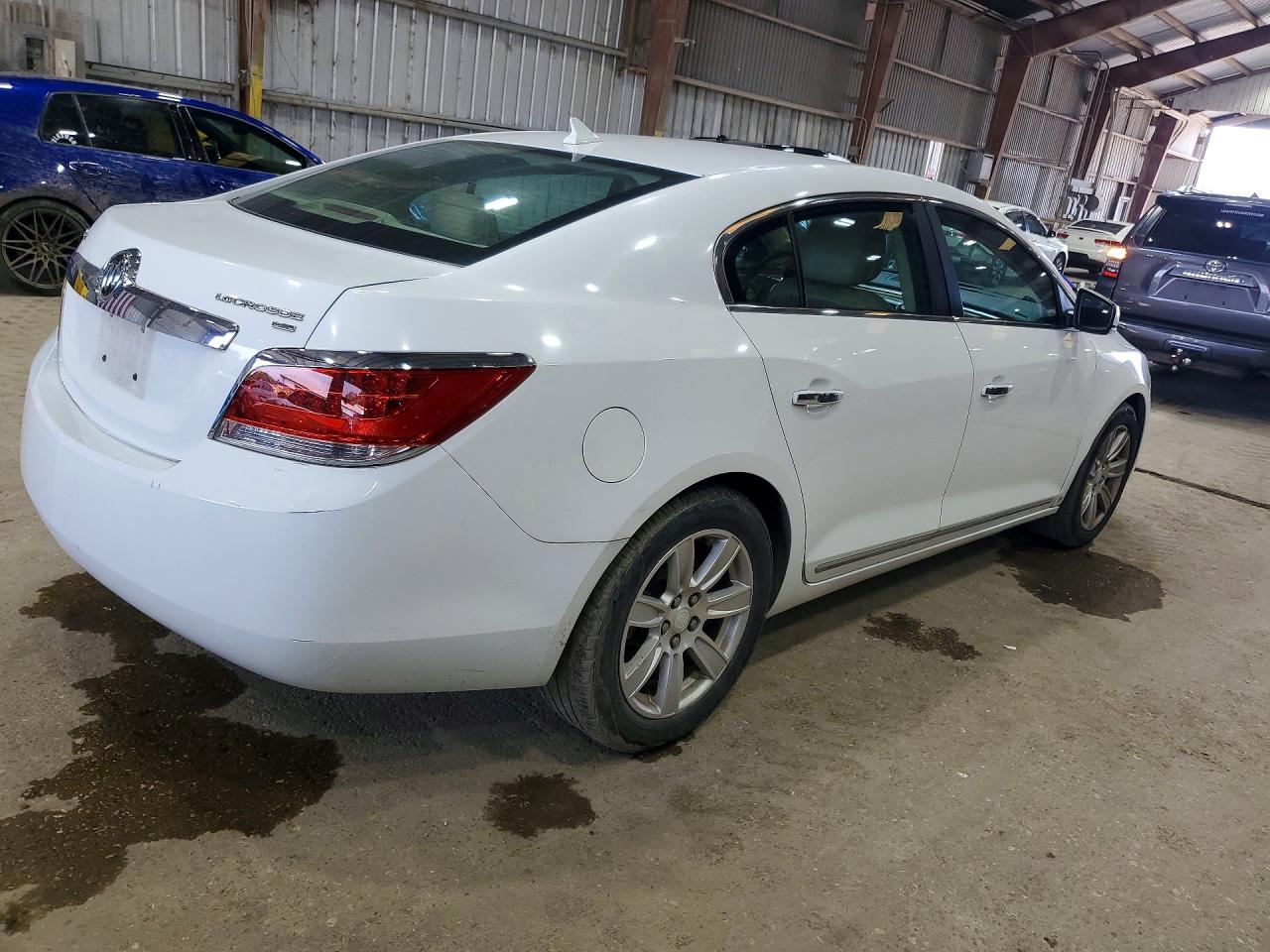 2010 Buick Lacrosse Cxl White vin: 1G4GC5EG8AF120695