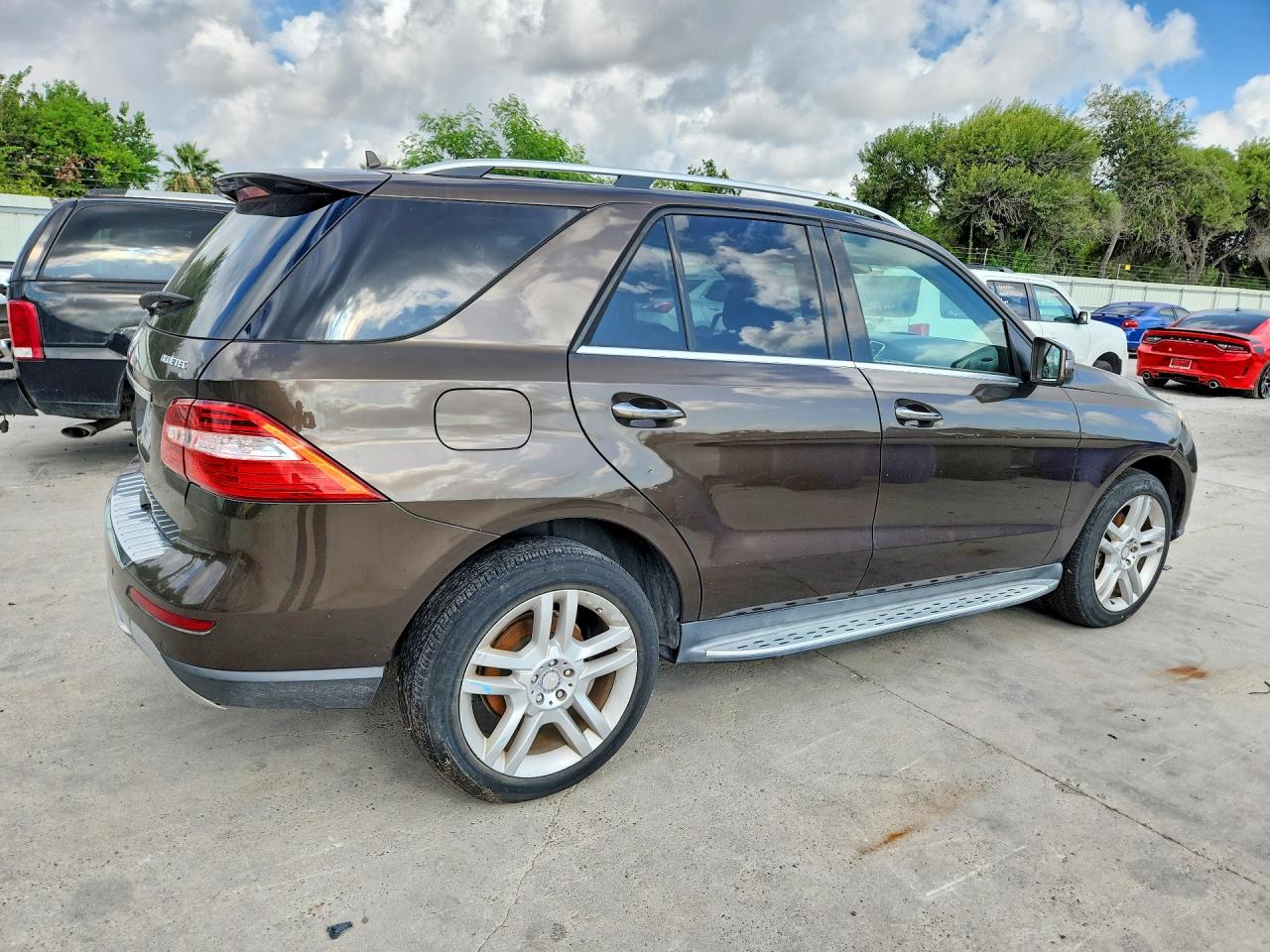 2015 Mercedes-benz Ml 250 Bluetec Tan vin: 4JGDA0EB7FA535303