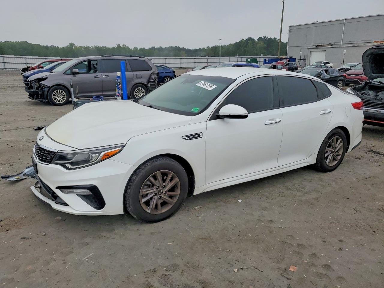 2020 Kia Optima Lx Белый vin: 5XXGT4L39LG433709