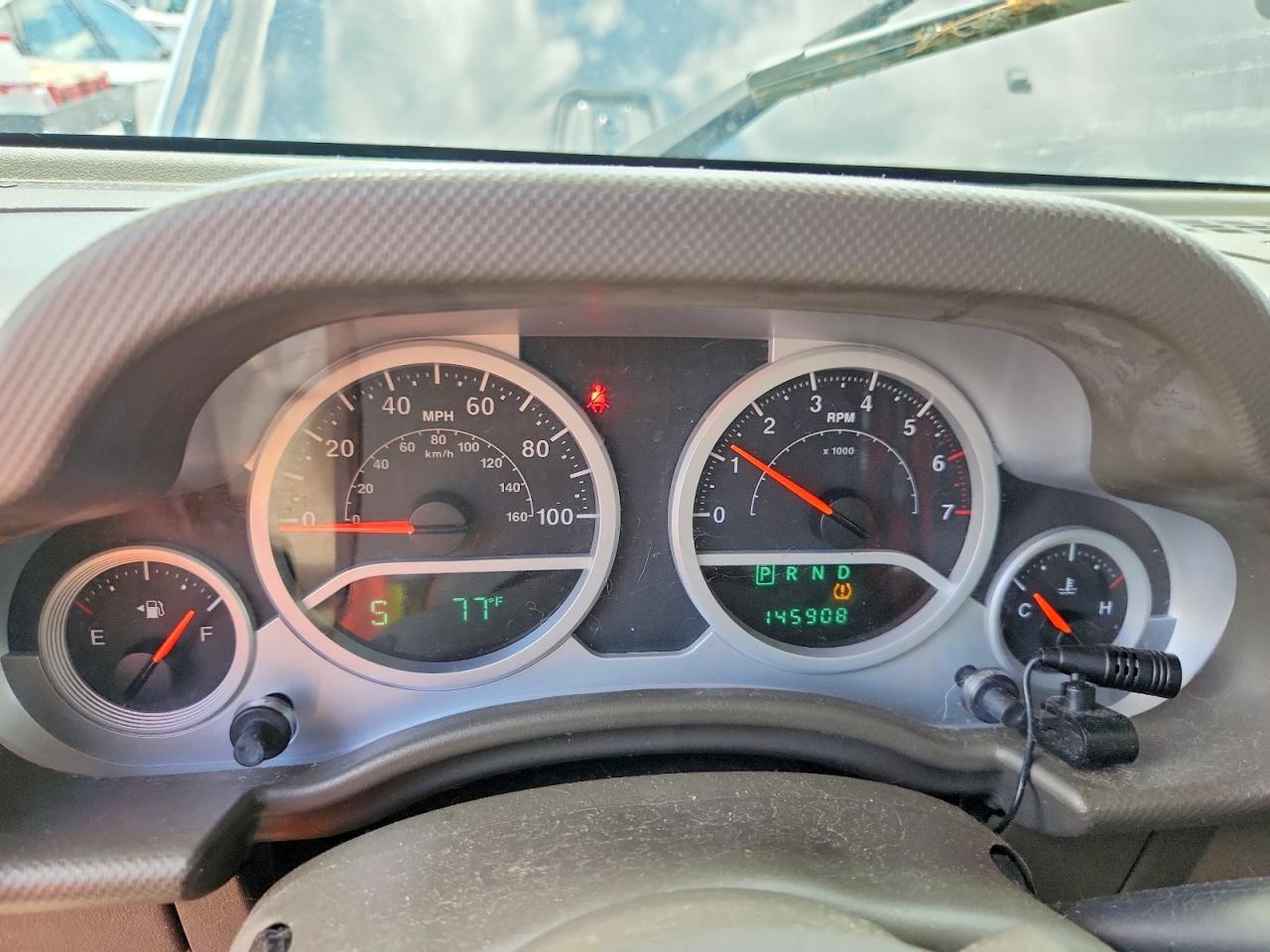 2010 Jeep Wrangler Unlimited Sahara Black vin: 1J4BA5H18AL205639