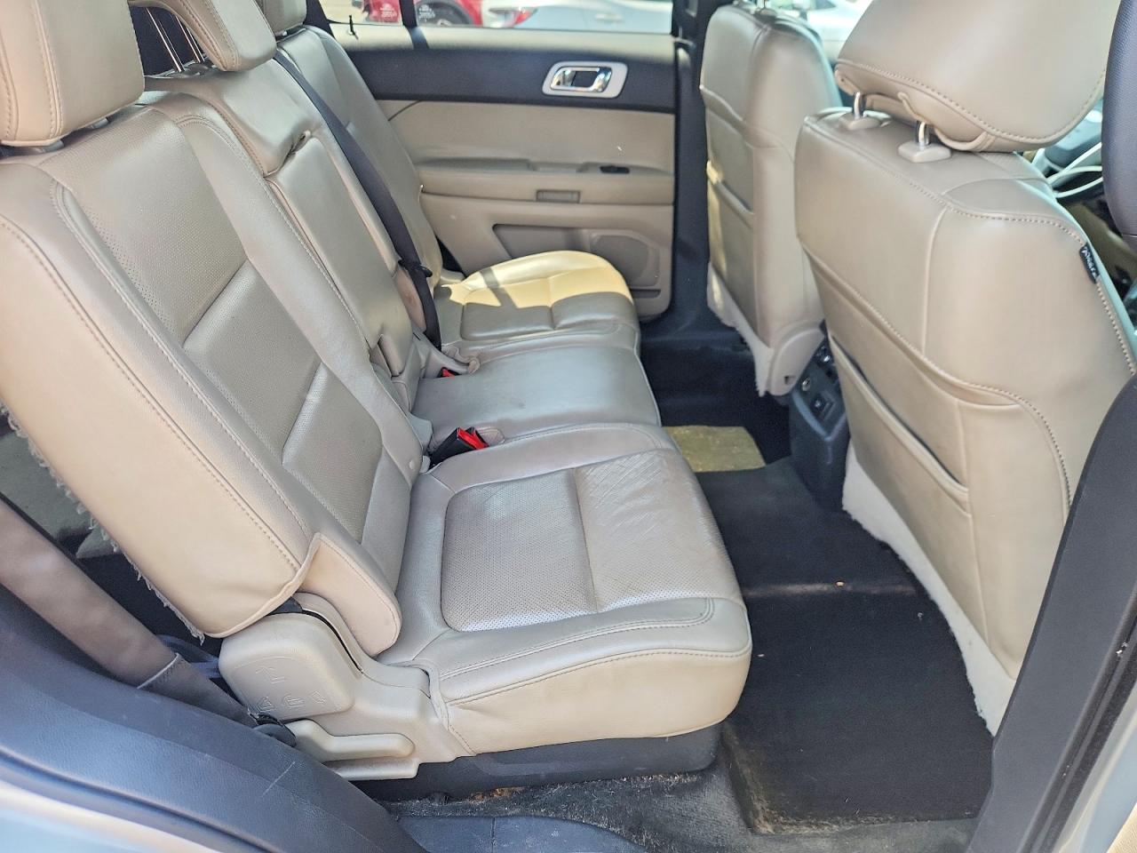 2012 Ford Explorer Limited Серебряный vin: 1FMHK8F81CGA07023
