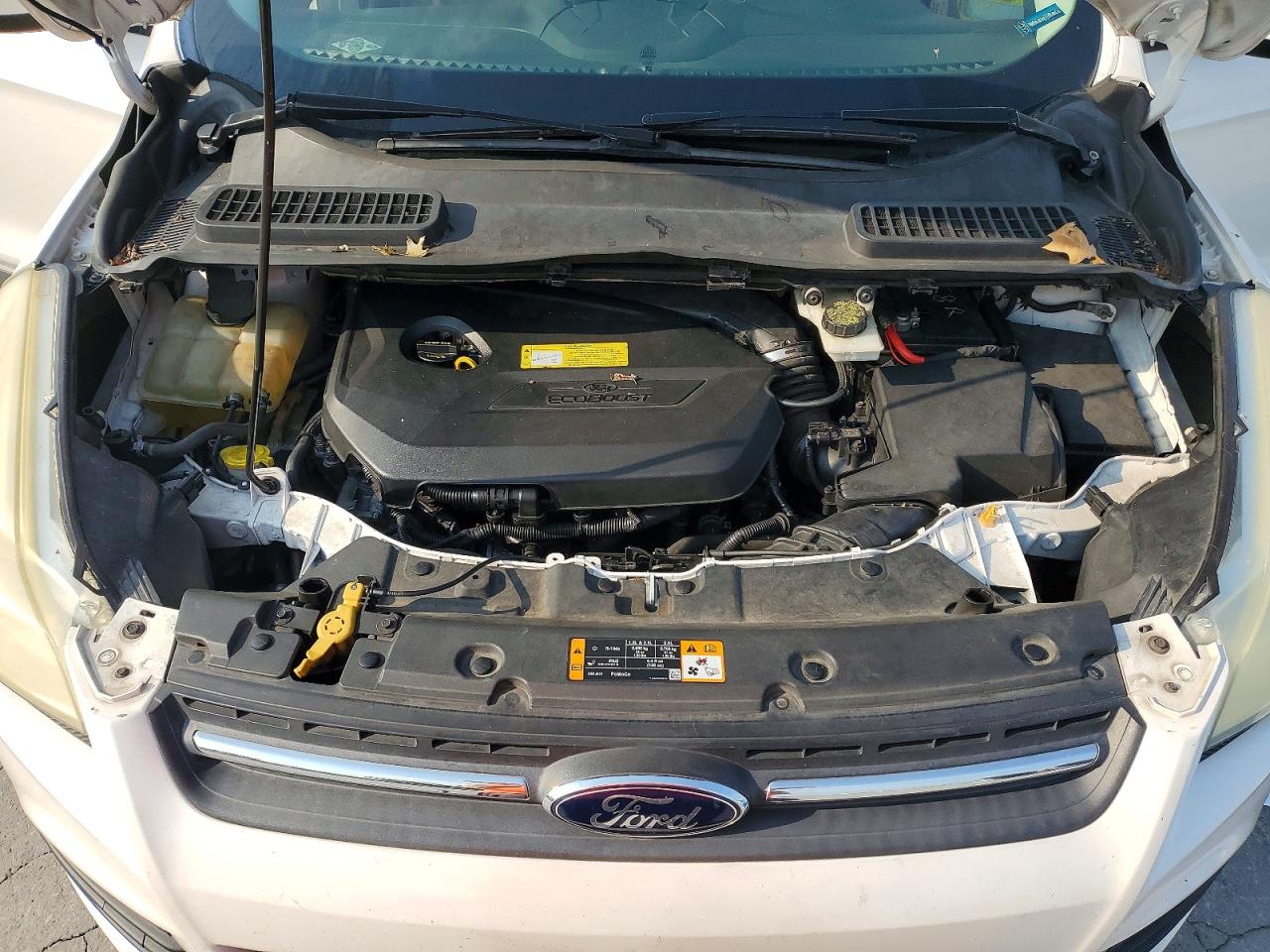 2013 Ford Escape Se White vin: 1FMCU0GX6DUD07588