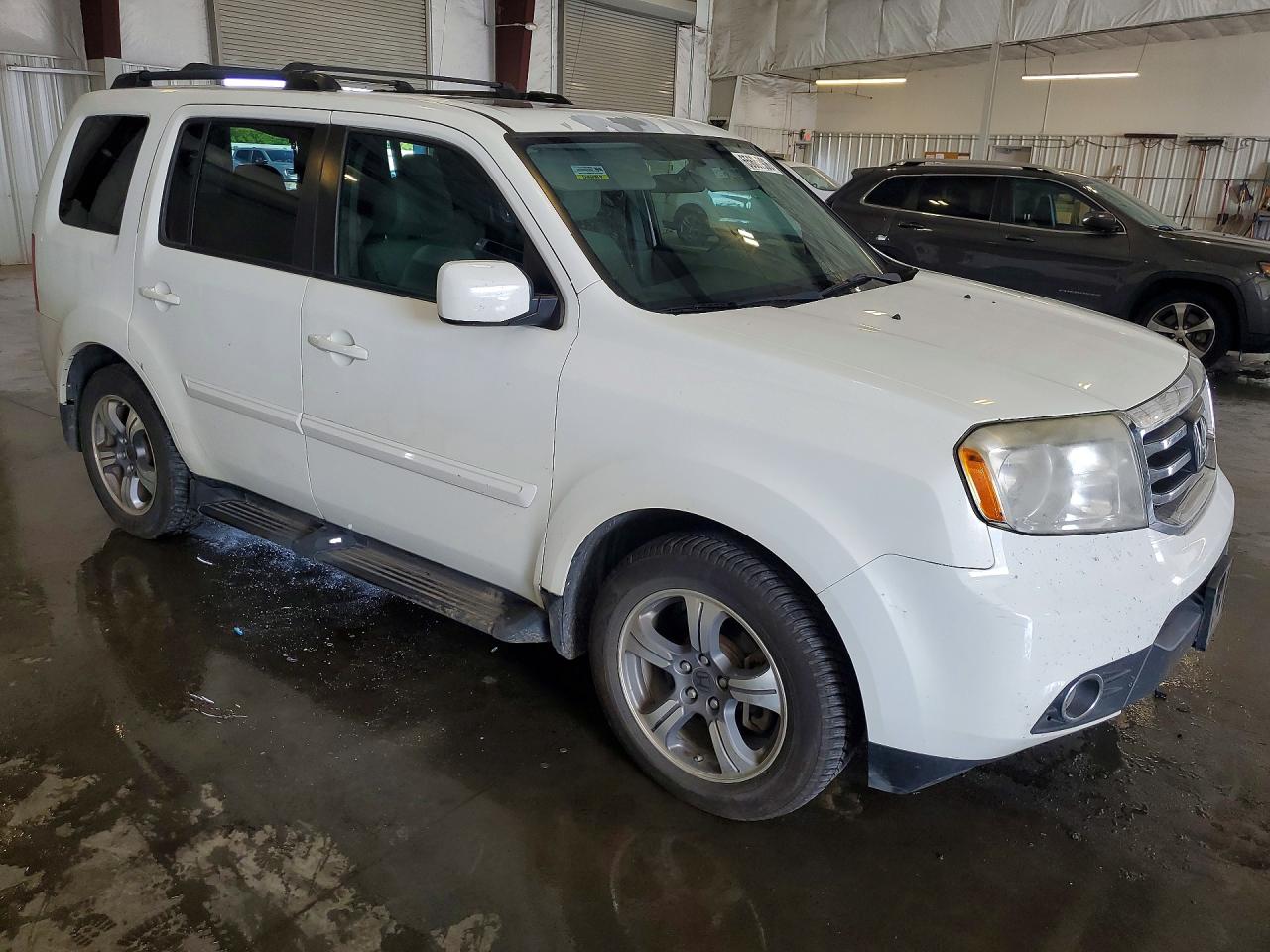 2015 Honda Pilot Se White vin: 5FNYF4H32FB008022