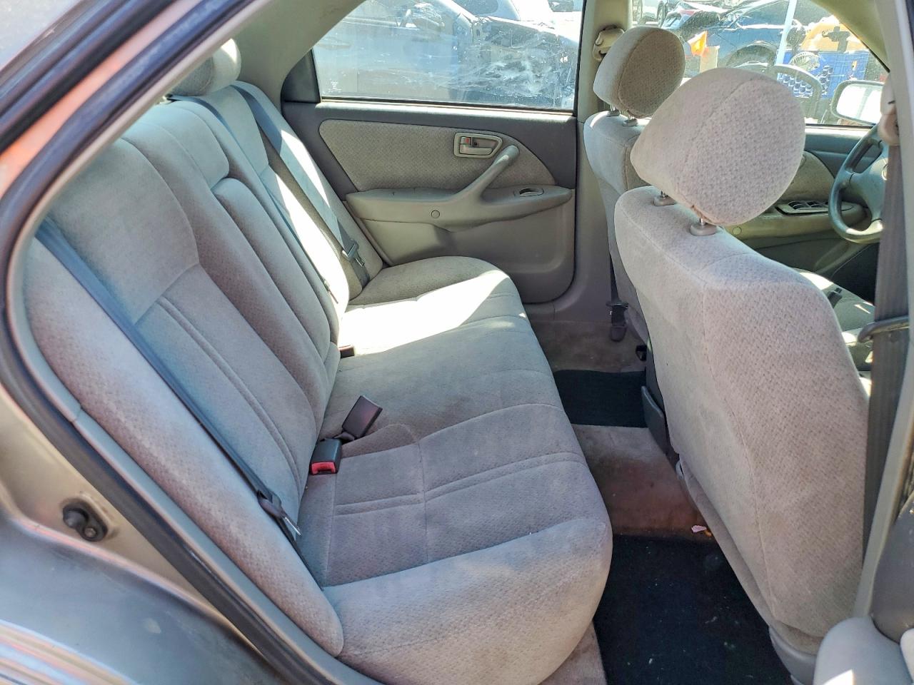 2000 Toyota Camry Le V6 Желто-коричневый vin: 4T1BF22K2YU111134