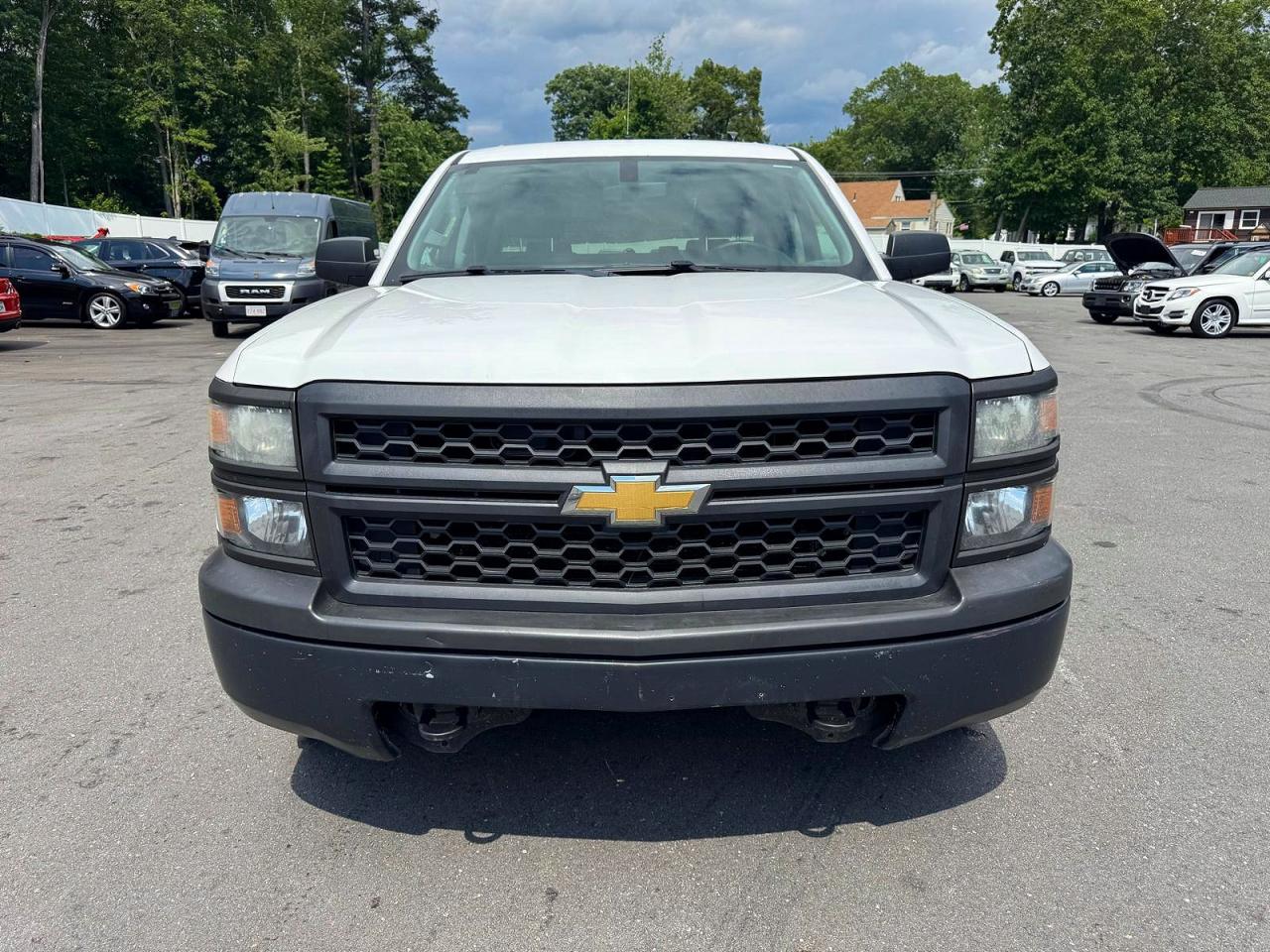 2015 Chevrolet Silverado K1500 White vin: 3GCUKPEC1FG209047
