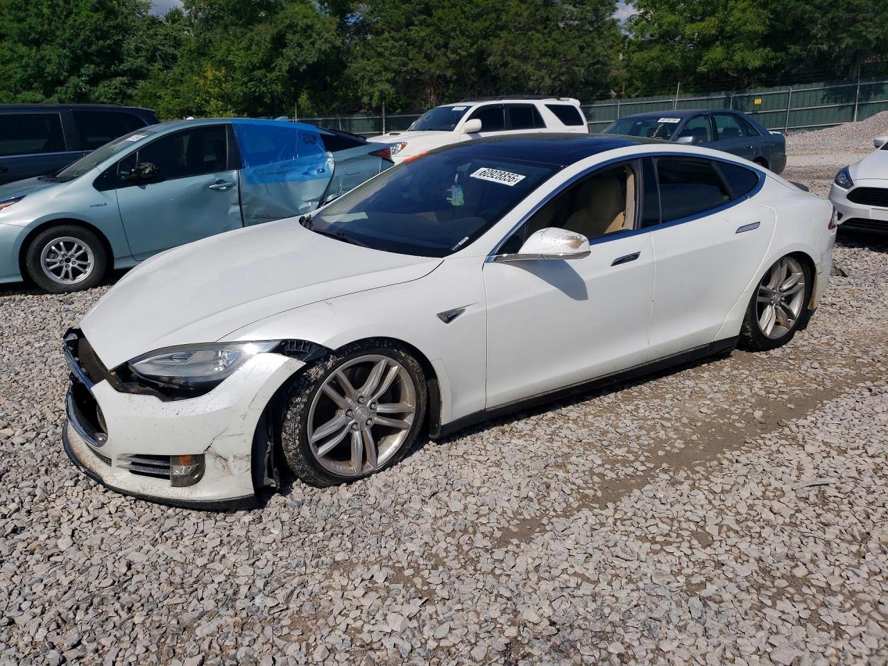 2013 Tesla Model S White vin: 5YJSA1DP7DFP06103