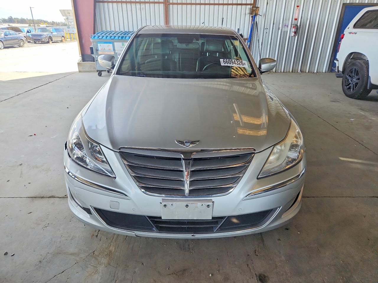 2012 Hyundai Genesis 3.8l Silver vin: KMHGC4DD0CU153321